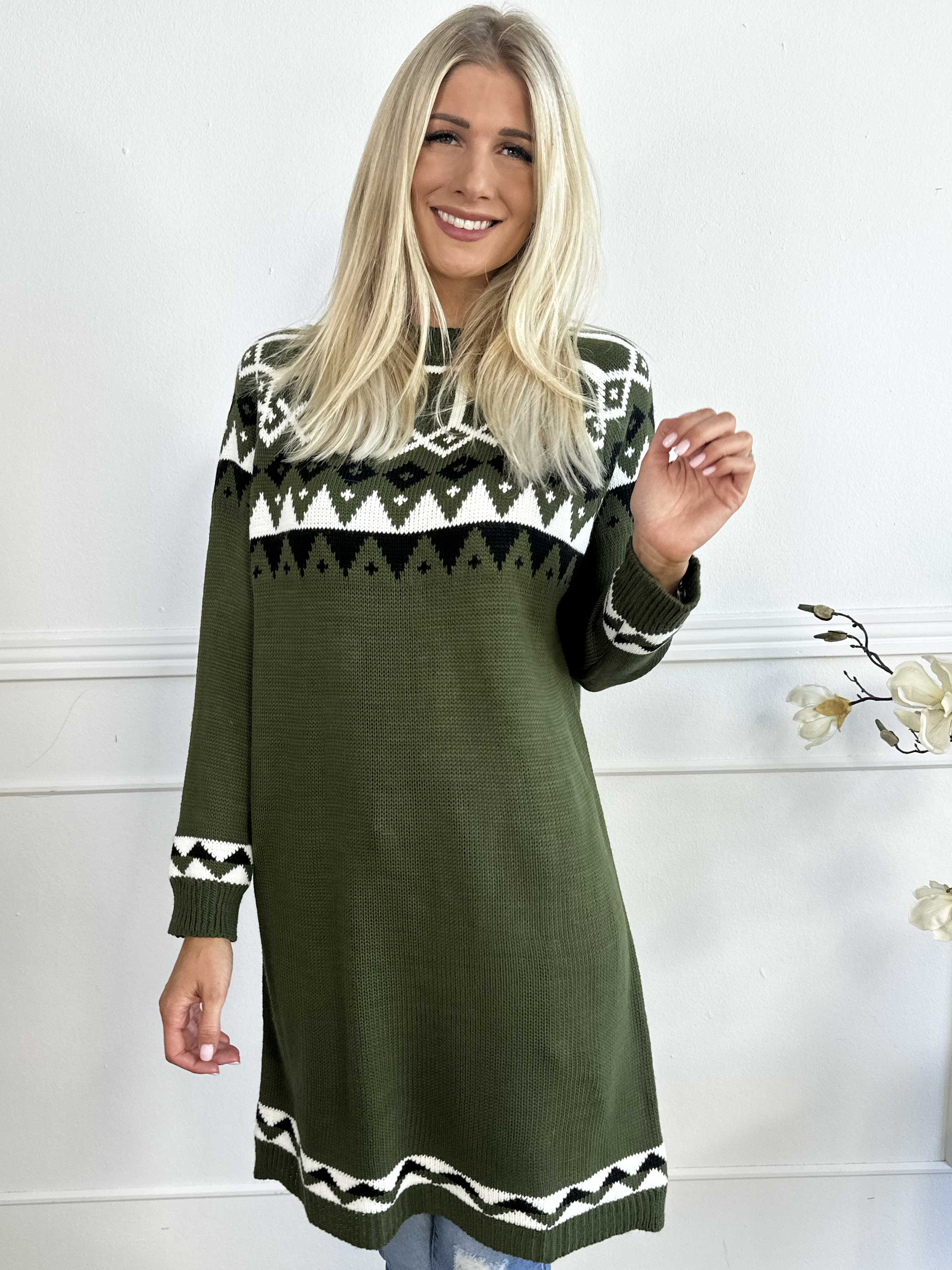 Viola - Strikkjole med flerfarvet mønster